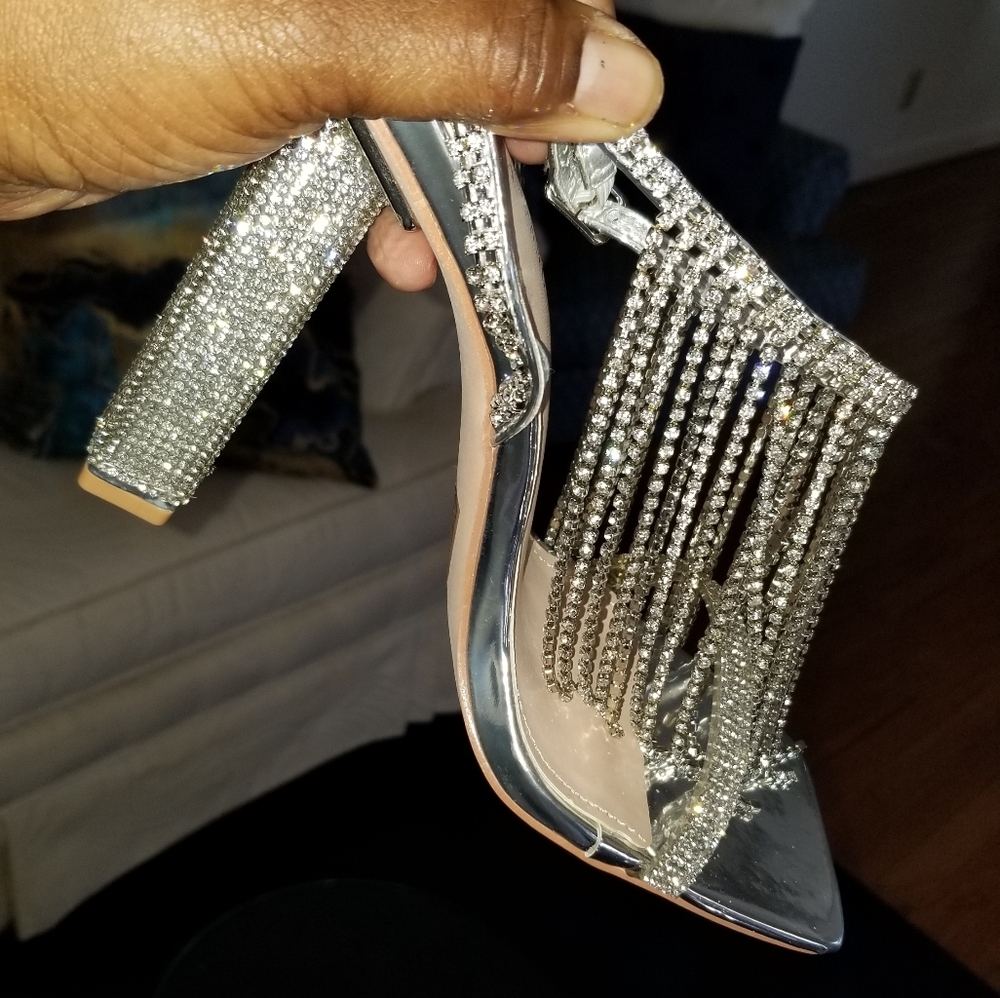 AKIRA Silver Rhinestone Shoe sz 9
